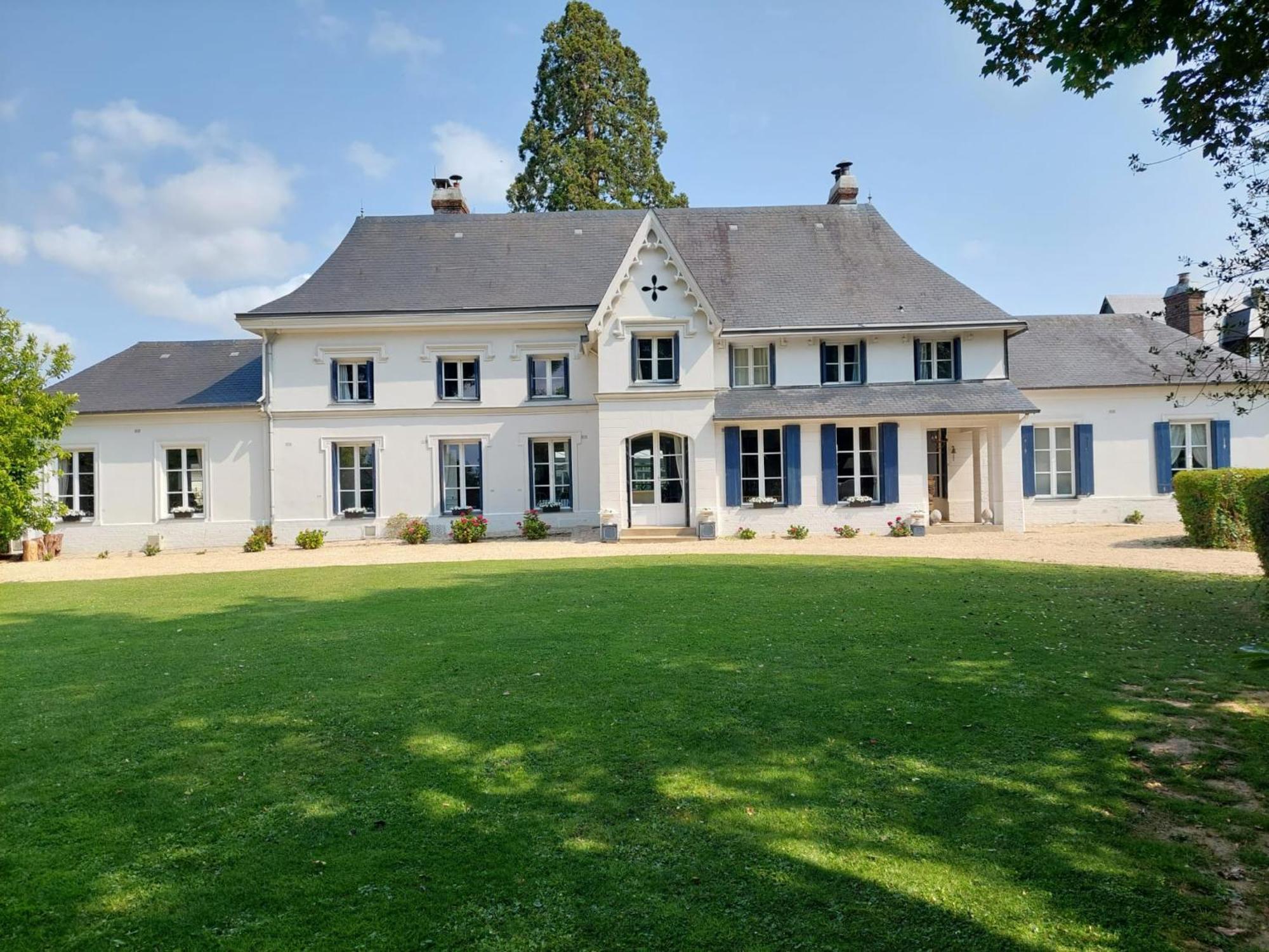 Bed and Breakfast Manoir De L'As De Trefle Isneauville Экстерьер фото